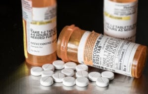 how to stop taking oxycodone without withdrawal